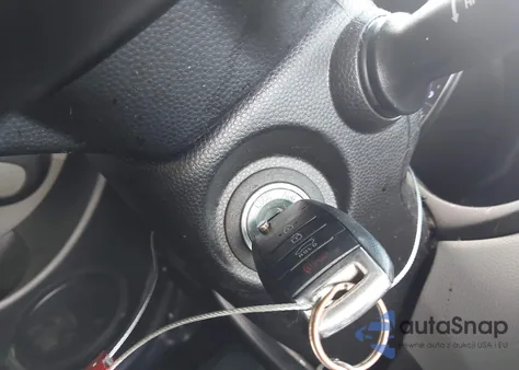 2015 Kia Soul + из США, поврежденный, VIN KNDJP3A52F7150123